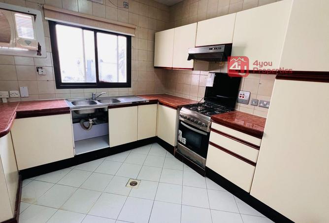 991817 - Property Image 2