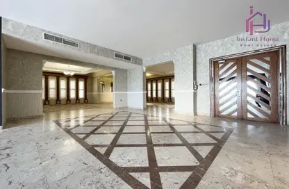 Villa - 5 Bedrooms - 6 Bathrooms for rent in Tubli - Central Governorate