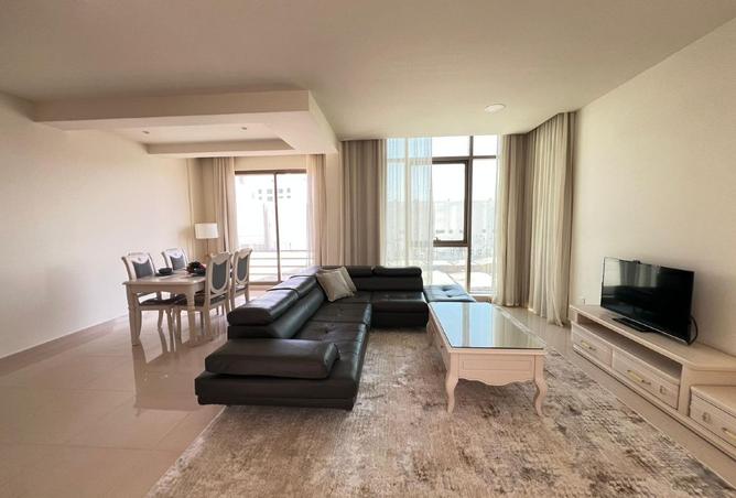964016 - Property Image 2