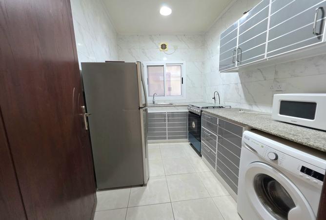 956294 - Property Image 2