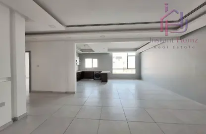 Apartment - 2 Bedrooms - 2 Bathrooms for rent in Saar - Northern Governorate