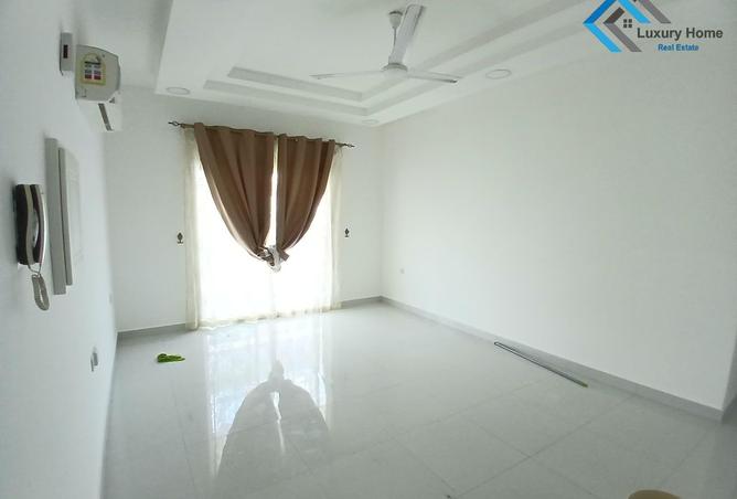 983893 - صورة العقار 2