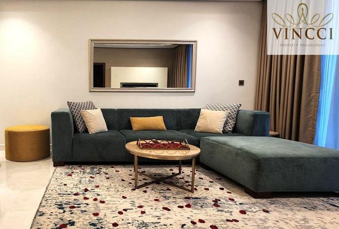 982394 - Property Image 3