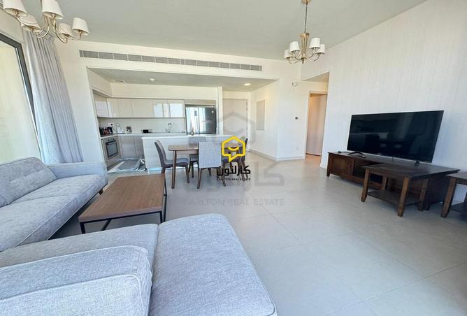 892558 - Property Image 2