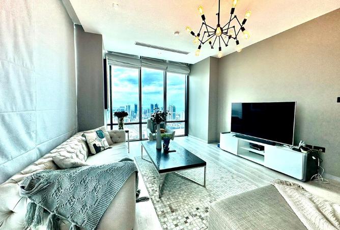 987717 - Property Image 2