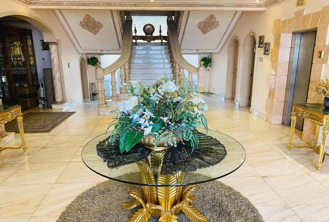 989321 - Property Image 3