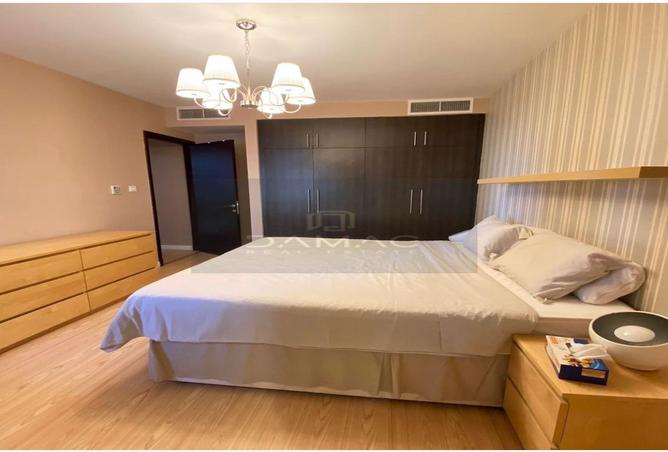 972162 - Property Image 3