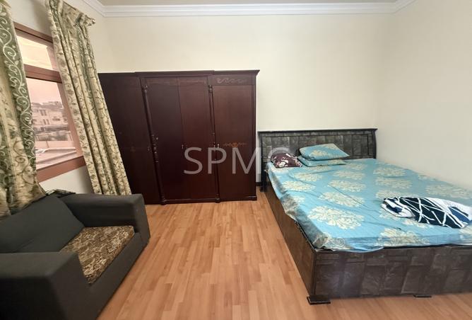 975317 - Property Image 2