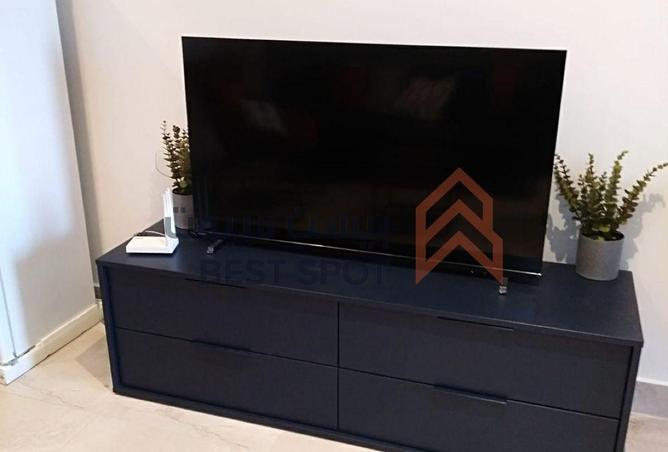 951156 - Property Image 3