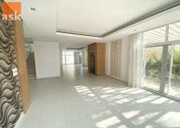 Villa - 5 bedrooms - 6 bathrooms for rent in Amwaj Marina - Amwaj Islands - Muharraq Governorate