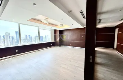 Office Space - Studio - 2 Bathrooms for rent in Seef - Capital Governorate