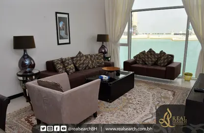 Apartment - 2 Bedrooms - 3 Bathrooms for rent in Reef Island - Capital Governorate Apartment - 2 Bedrooms - 3 Bathrooms for rent in Reef Island - Capital Governorate