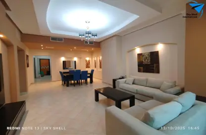 Apartment - 2 Bedrooms - 2 Bathrooms for rent in Al Burhama - Manama - Capital Governorate