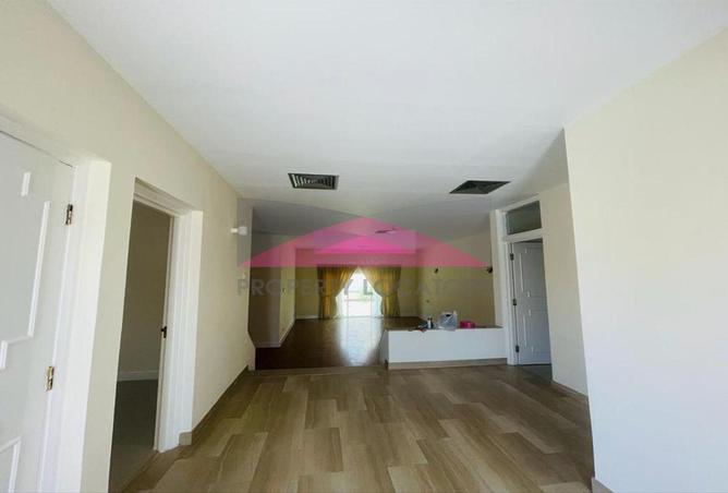 988239 - صورة العقار 3