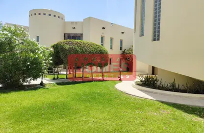 مجمع سكني - 4 غرف نوم - 5 حمامات للايجار في جنوسان - المحافظة الشمالية