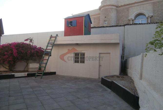 982065 - Property Image 3