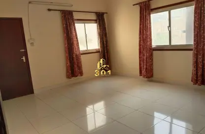 Apartment - 5 Bedrooms - 2 Bathrooms for rent in Gufool - Manama - Capital Governorate
