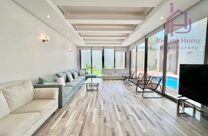 Villa - 3 Bedrooms - 4 Bathrooms for sale in Durrat Al Bahrain - Southern Governorate