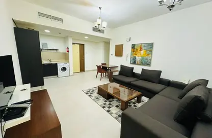 Apartment - 1 Bedroom - 1 Bathroom for rent in Al Juffair - Capital Governorate
