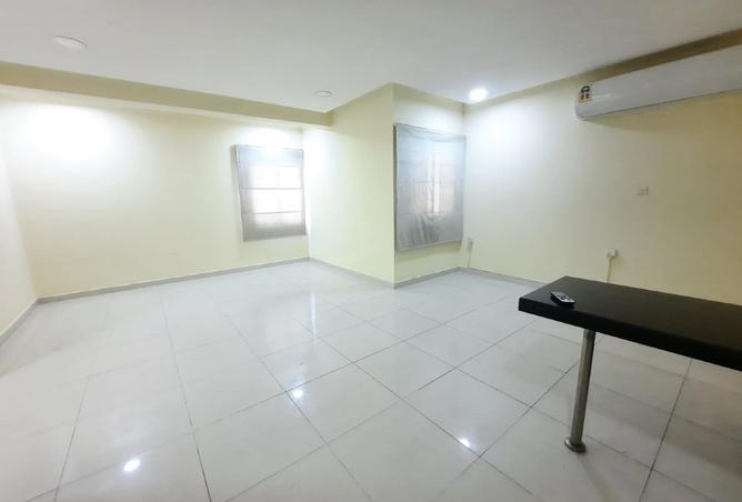 978408 - Property Main Image