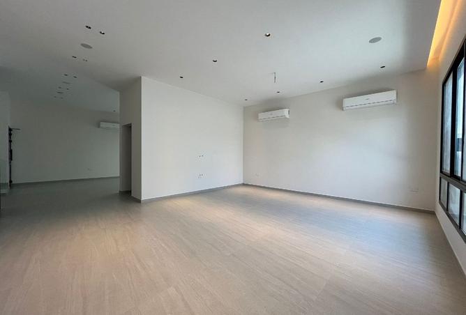 959961 - Property Image 2