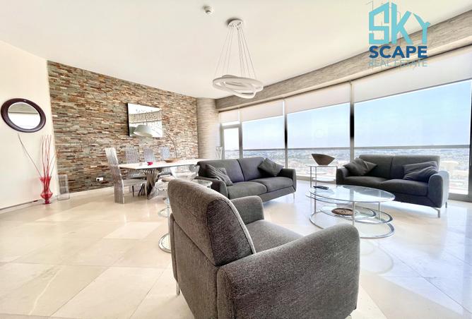 957766 - Property Image 2