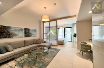 Apartment - 1 Bathroom for rent in Reef Island - Capital Governorate