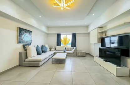 Apartment - 2 Bedrooms - 2 Bathrooms for rent in Al Juffair - Capital Governorate