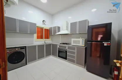 Apartment - 2 Bedrooms - 2 Bathrooms for rent in Al Juffair - Capital Governorate
