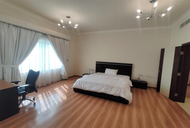 967984 - Property Image 3