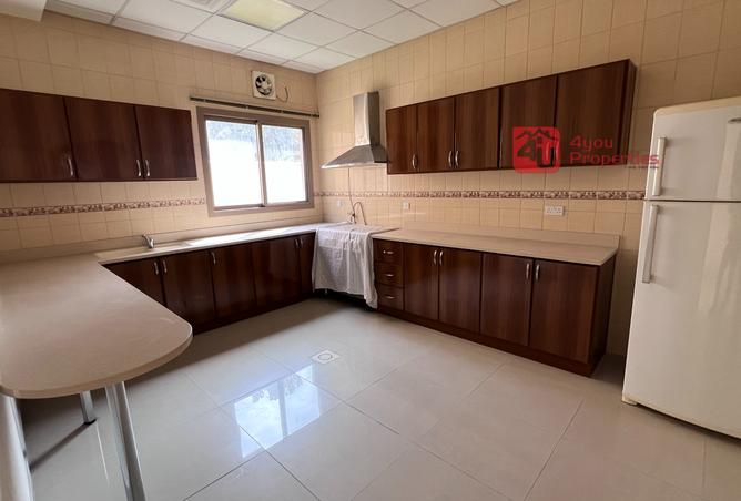 965606 - Property Image 2
