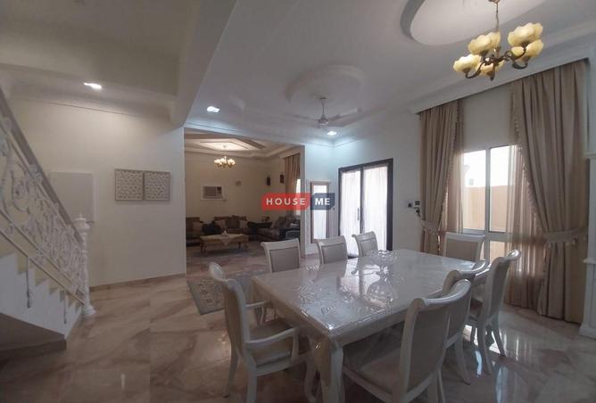 971305 - Property Image 2