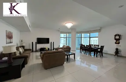 Living / Dining Room image for: Apartment - 3 Bedrooms - 3 Bathrooms for sale in Seef - Capital Governorate, Image 1