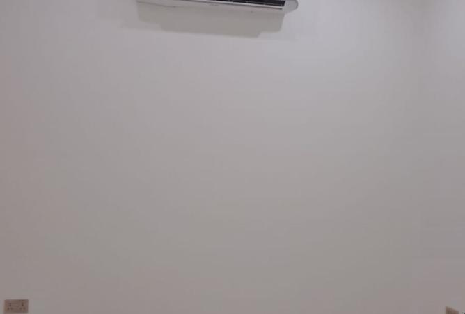 953944 - صورة العقار 2