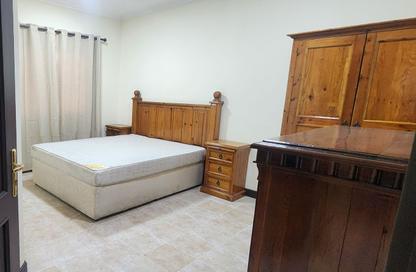 Apartment - 2 Bedrooms - 2 Bathrooms for rent in Um Al Hasam - Manama - Capital Governorate