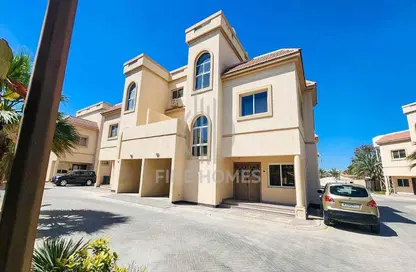 Outdoor Building image for: Villa - 3 Bedrooms - 3 Bathrooms for rent in Sanad - Central Governorate, Image 1