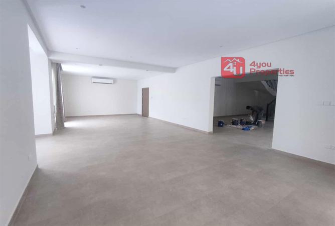 985062 - Property Image 3