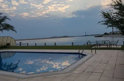 Villa - 4 Bedrooms - 6 Bathrooms for rent in Durrat Al Bahrain - Southern Governorate