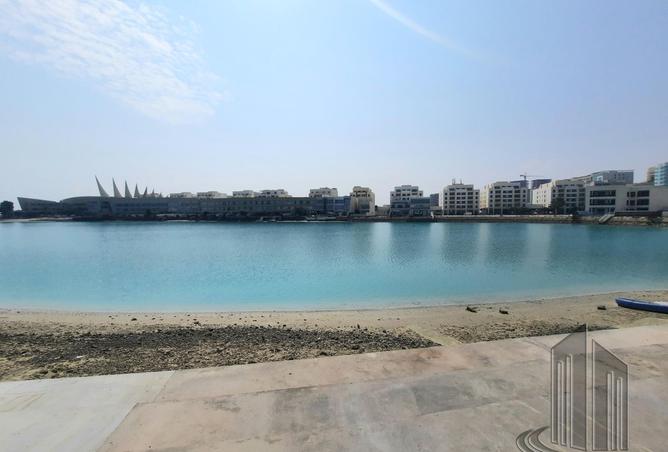 967189 - Property Main Image