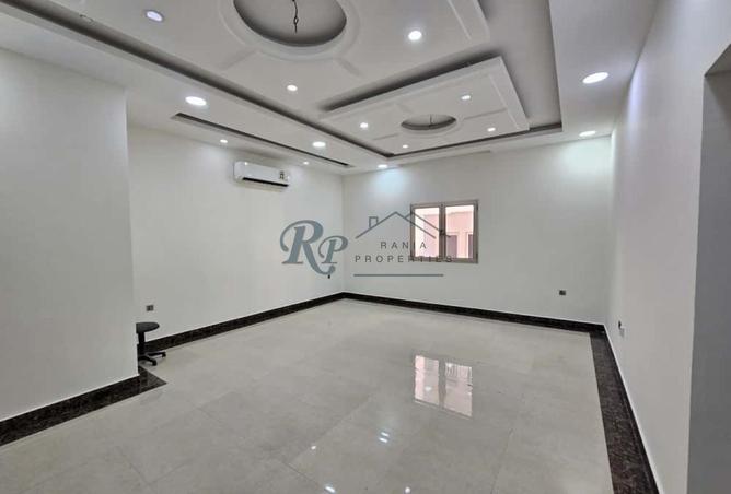 957584 - Property Main Image