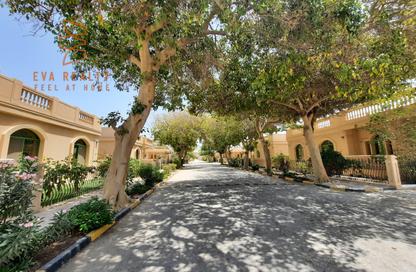 فيلا - 3 غرف نوم - 4 حمامات للايجار في الجنبية - المحافظة الشمالية