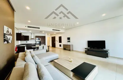 Apartment - 2 Bedrooms - 3 Bathrooms for rent in Al Juffair - Capital Governorate