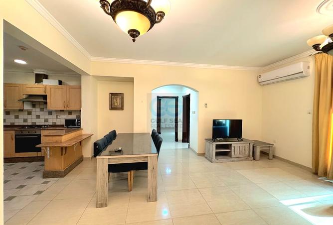 985034 - Property Image 3