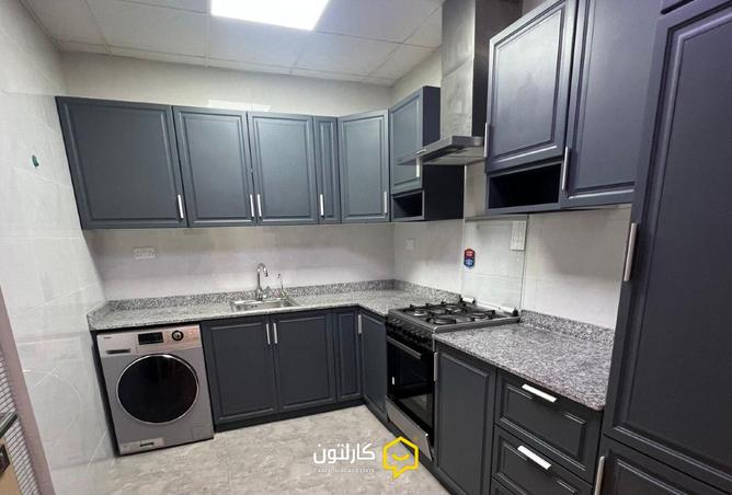949663 - Property Image 2