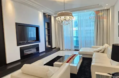 Apartment - 2 Bedrooms - 3 Bathrooms for rent in Al Juffair - Capital Governorate