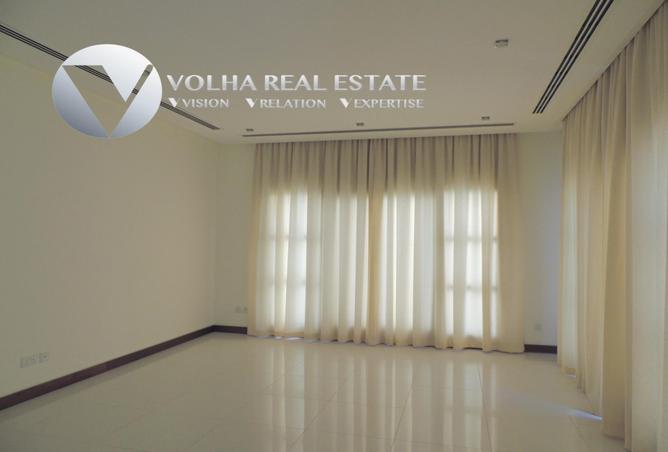 869333 - Property Image 3