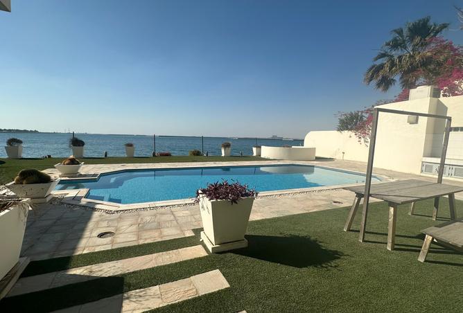 976074 - Property Image 2