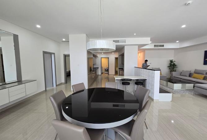 964111 - Property Image 2