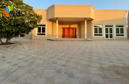 Villa - 4 Bedrooms - 4 Bathrooms for rent in Saar - Northern Governorate
