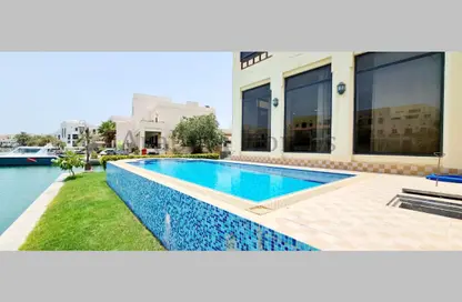 Villa - 4 Bedrooms - 4 Bathrooms for rent in Al Marsa Floating City - Amwaj Islands - Muharraq Governorate